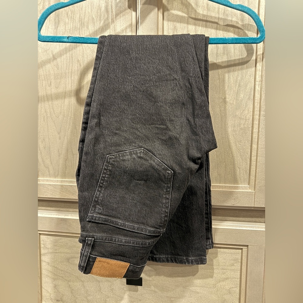Madewell Women’s size 24 Black Jeans in good used condition